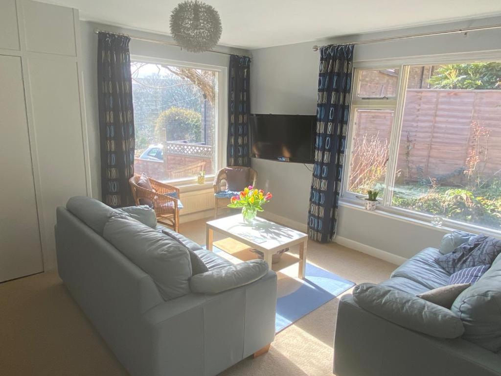 Burnbrae Villa Sleights ภายนอก รูปภาพ