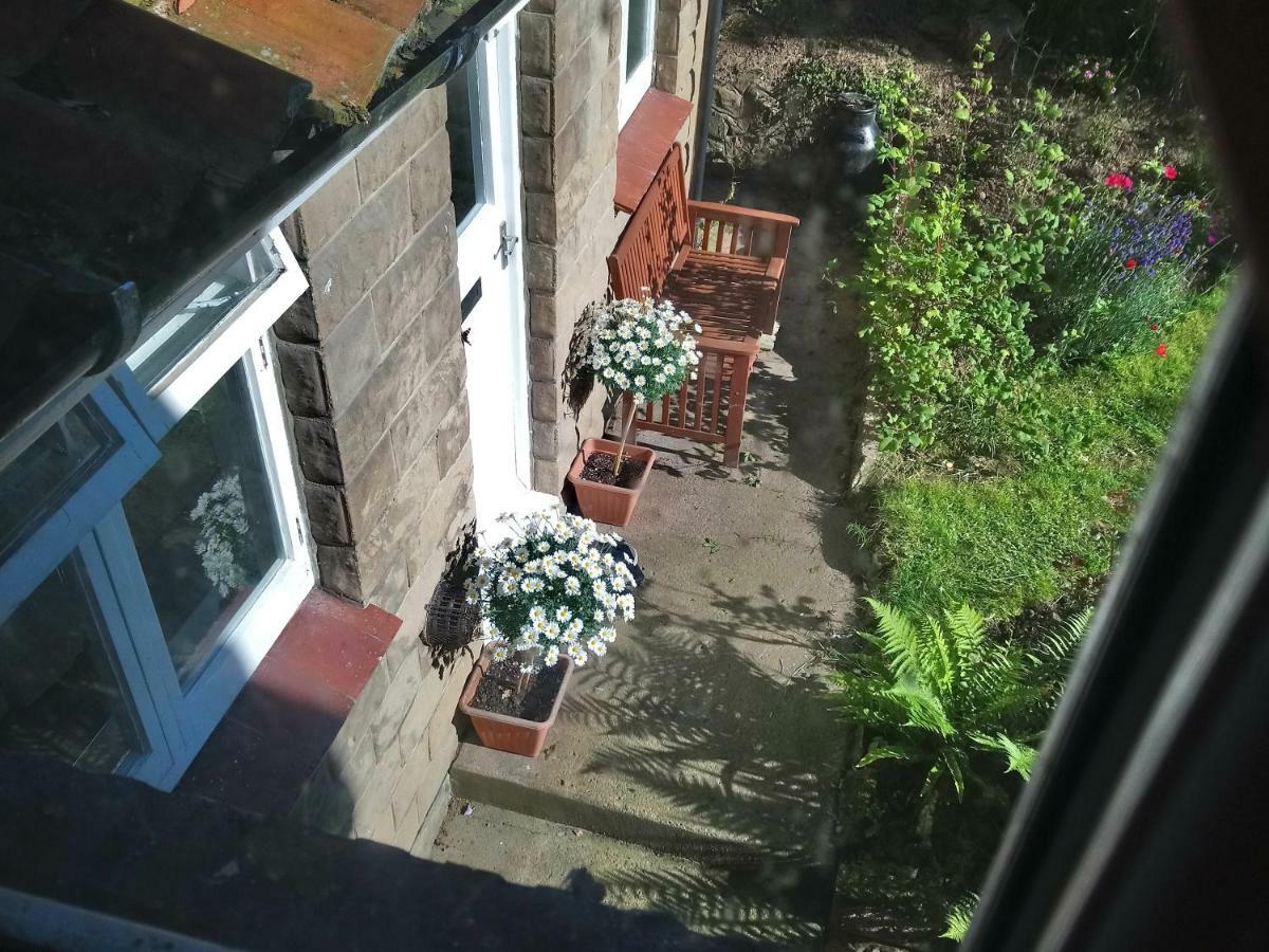 Burnbrae Villa Sleights ภายนอก รูปภาพ